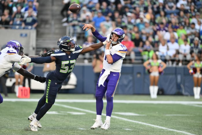 Continuing his strong start to his sophomore season, Mafe generated two pressures and a tackle for loss against the Vikings.